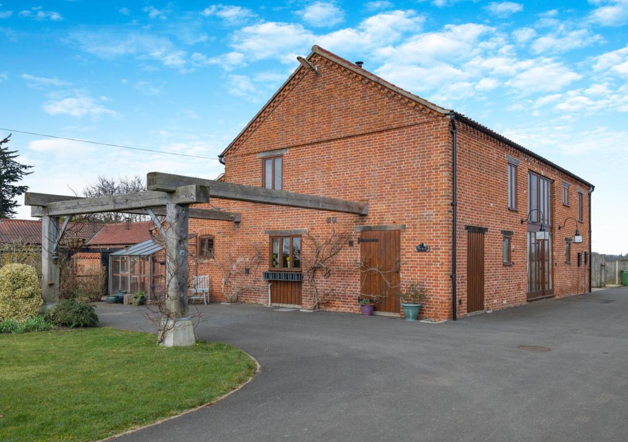 Вілла Elms Barn Wangford Екстер'єр фото